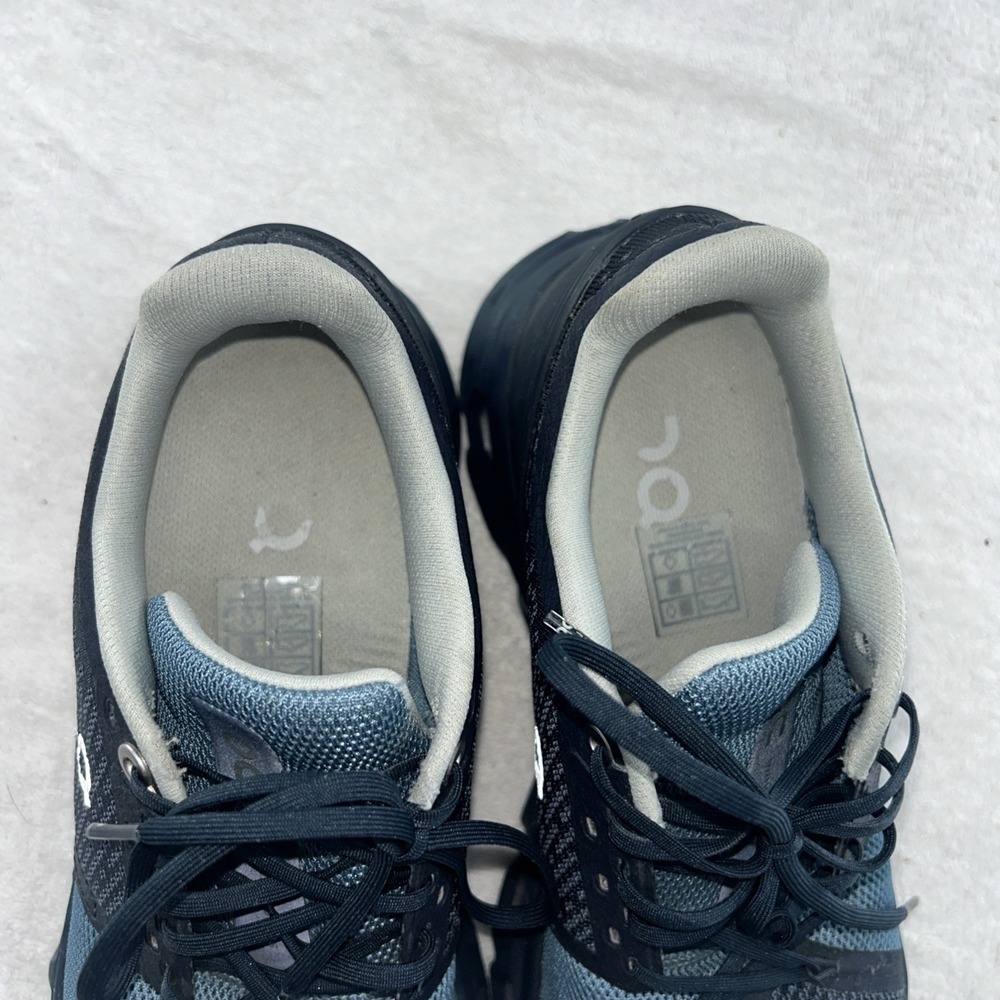 On Cloudstratus Shoes woman's Size 9 Blue CloudTec Running Sneakers - Picture 6 of 8